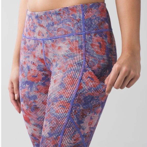 Lululemon - Speed tight IV - Pink-multi - Size 6 - Picture 5 of 5